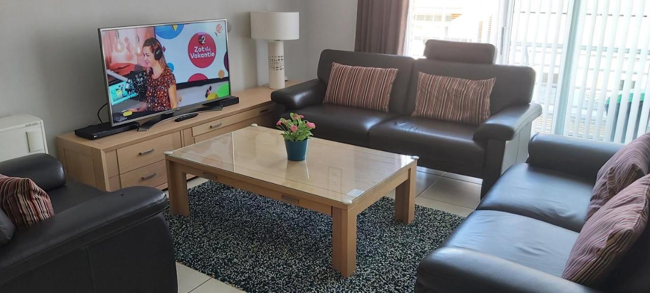 Marjori Oostende Met Gratis Parkeerplaats Extérieur photo